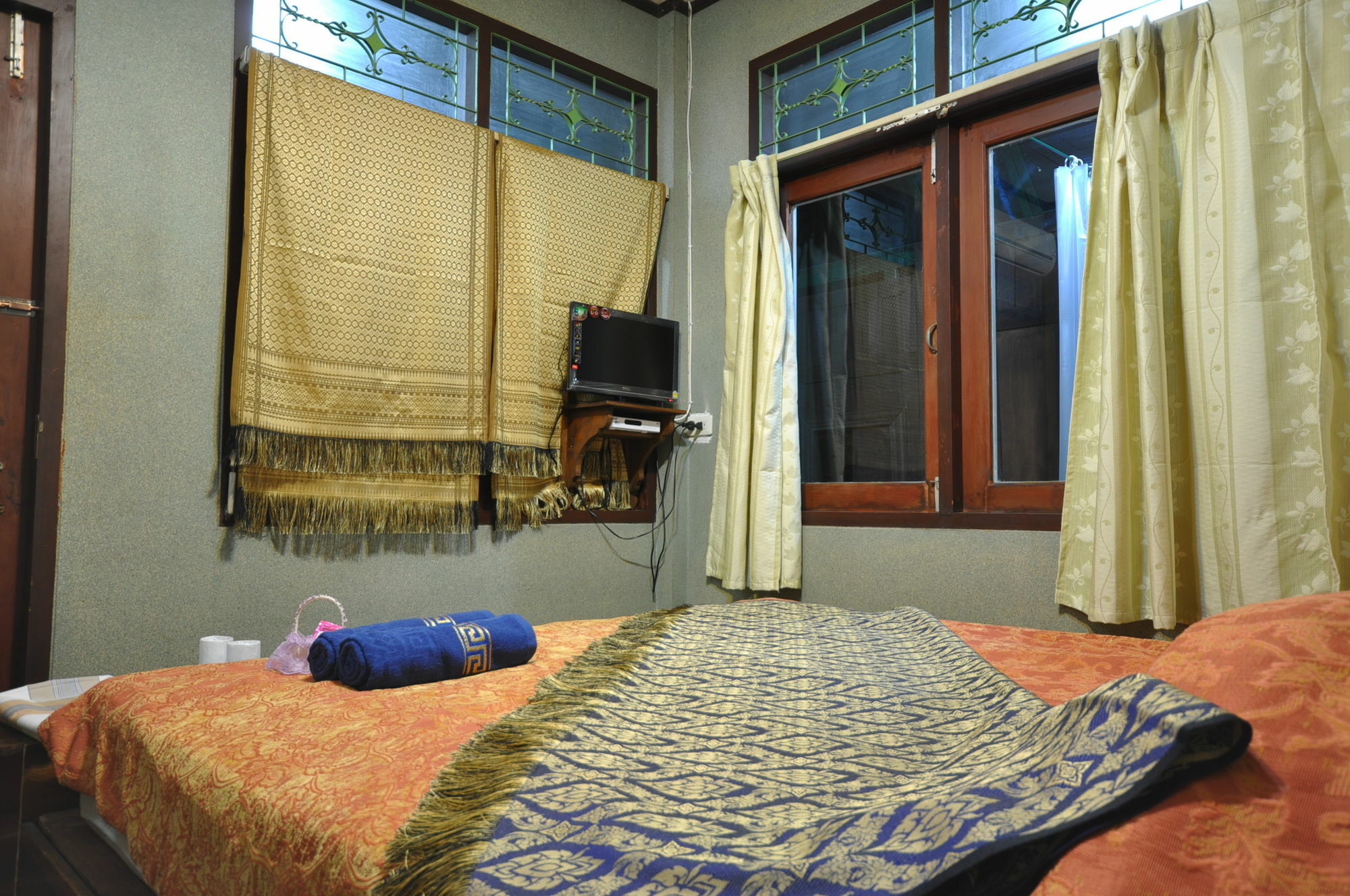Hotel The Sixty At Ayutthaya Extérieur photo